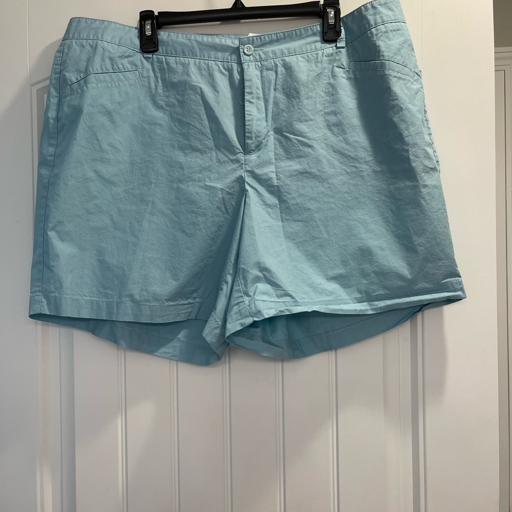 Bundle 2 DOCKERS Chino Shorts Women's Plus Size 20W High Rise Pockets - Picture 2 of 9